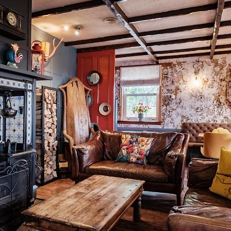 The Cock And Bull Bed and Breakfast Balmedie Eksteriør billede